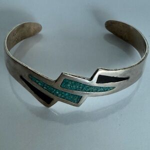 Alpaca Mexico Turquoise and Onyx Inlay Cuff